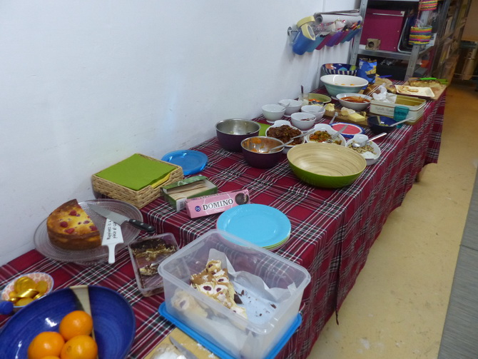 Mesa de buffet cubierta